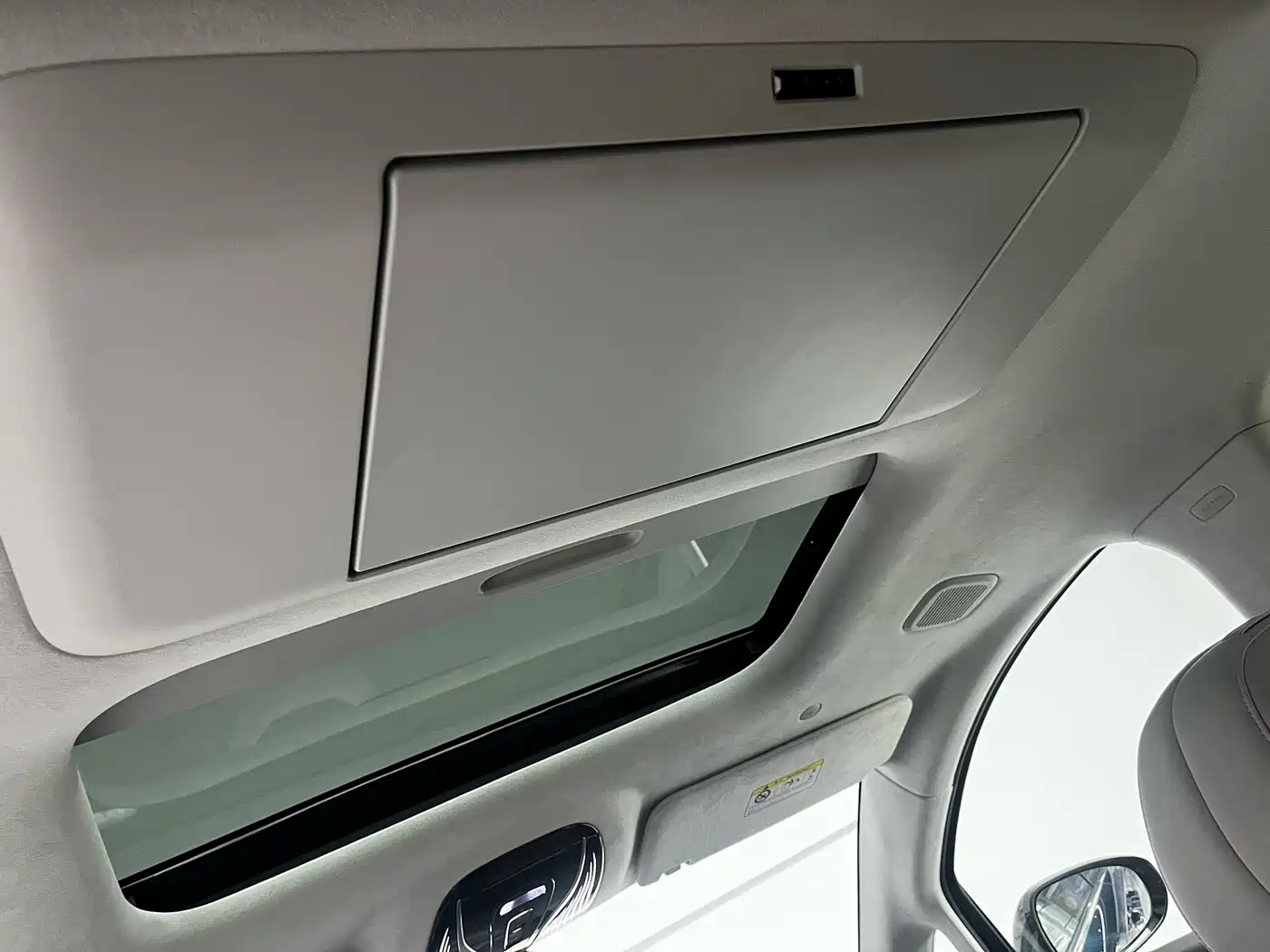 Voyah Auto Voyah Dreamer 2025 PHEV AWD Flagship Kunpeng Edition фото 4
