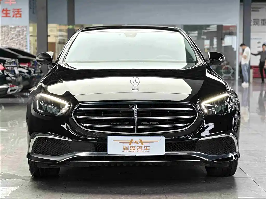  E CLASS