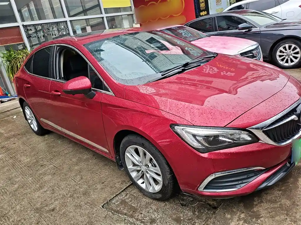 Buick Verano 2019 Sedan 20T Dual Clutch Leading фото 4