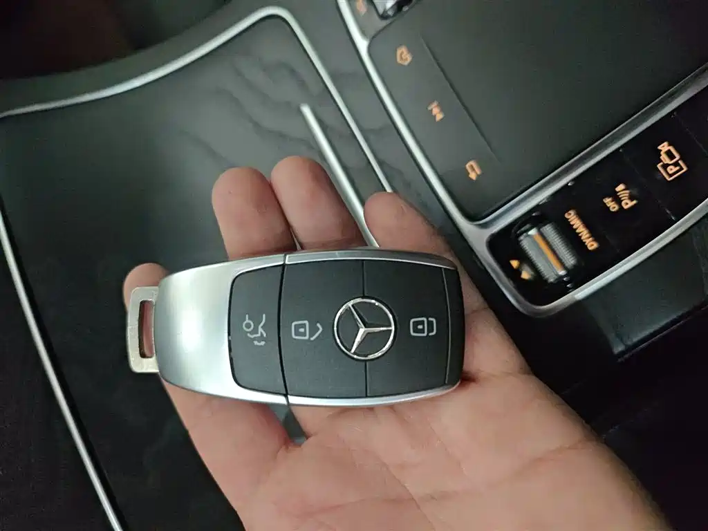 Mercedes-Benz C-Class 2019 C 180 L Fashion Sport Edition фото 9