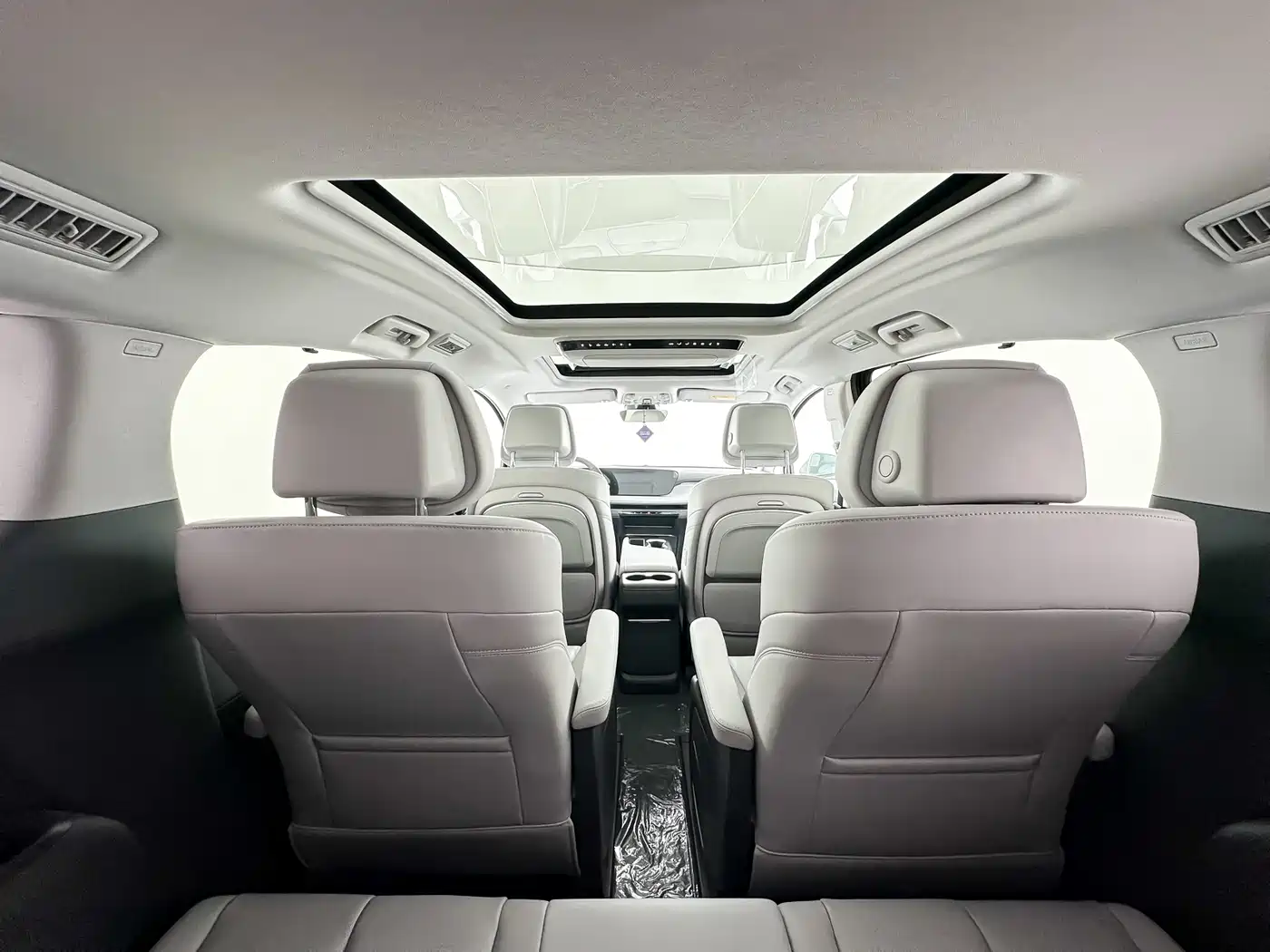 Buick GL8 2025 Land Honor Premium Edition фото 15