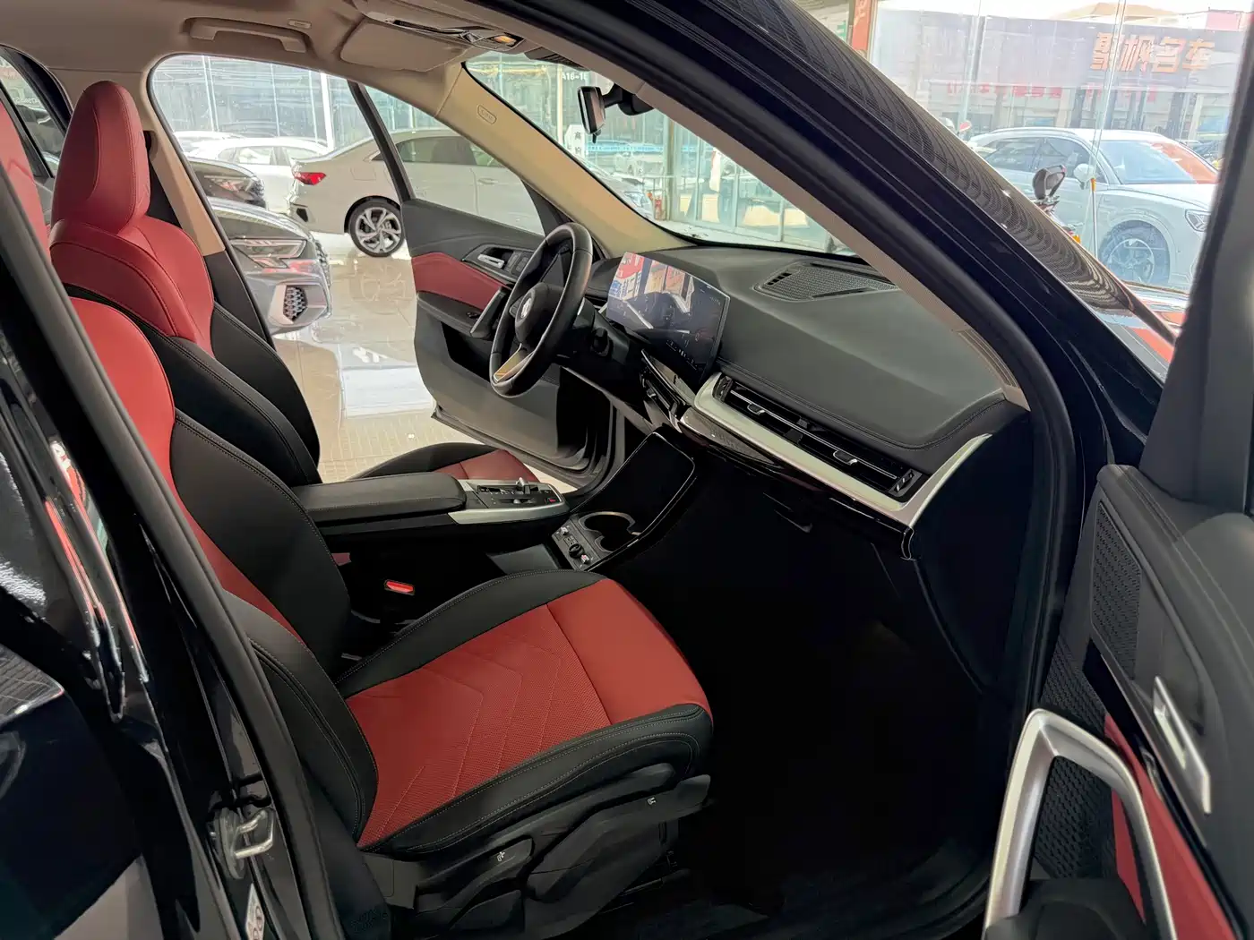 BMW X1 2023 sDrive20Li X Design Package фото 9