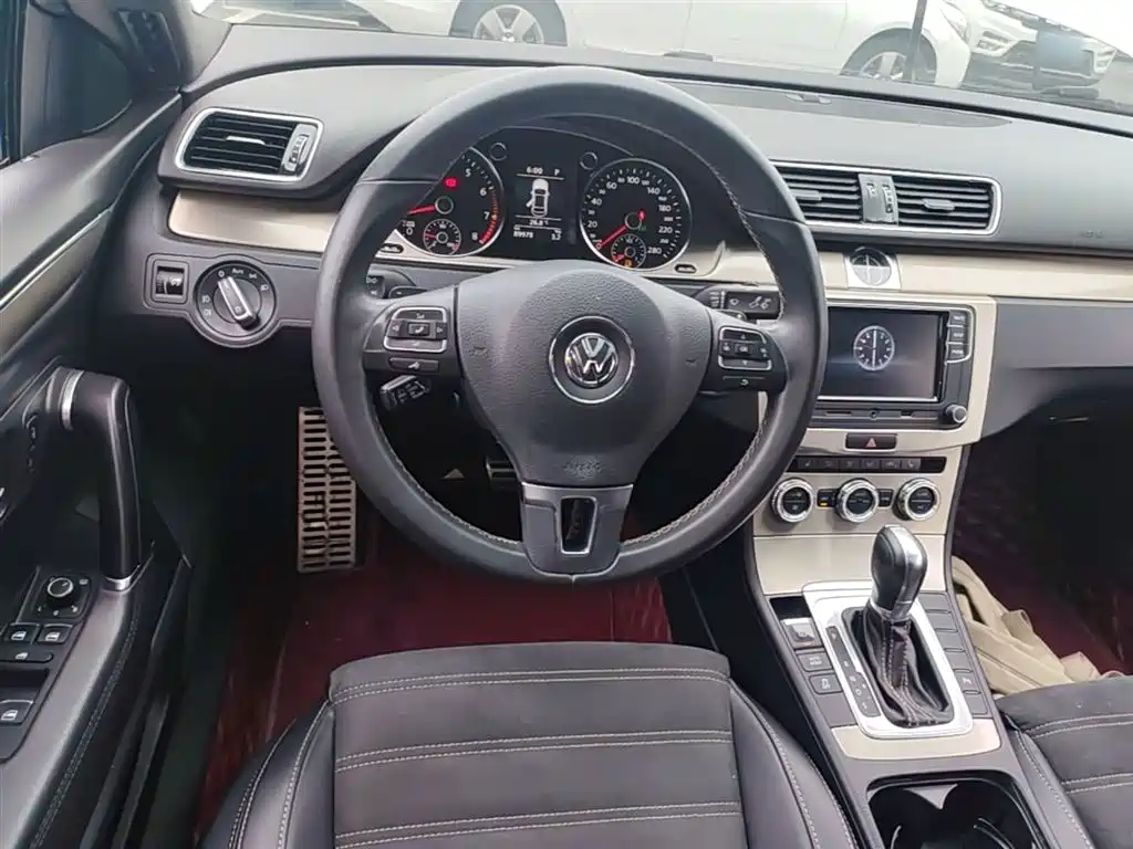 Volkswagen FAW-Volkswagen CC 2018 1.8TSI Premium фото 11