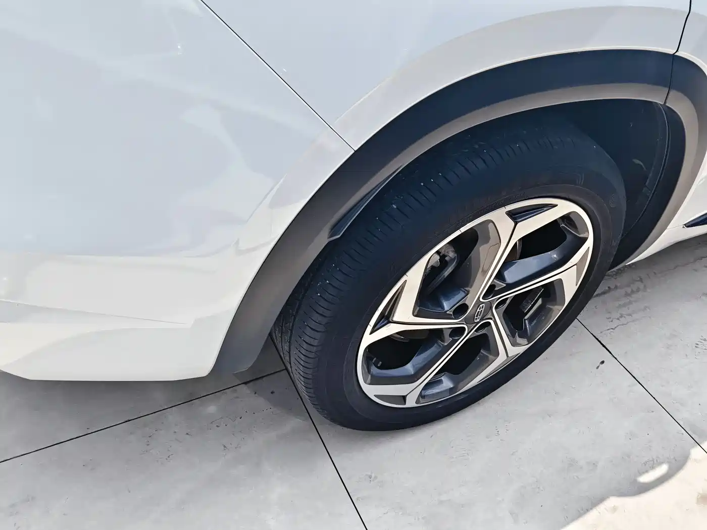 GEELY AUTOMOBILE XINGYUE L