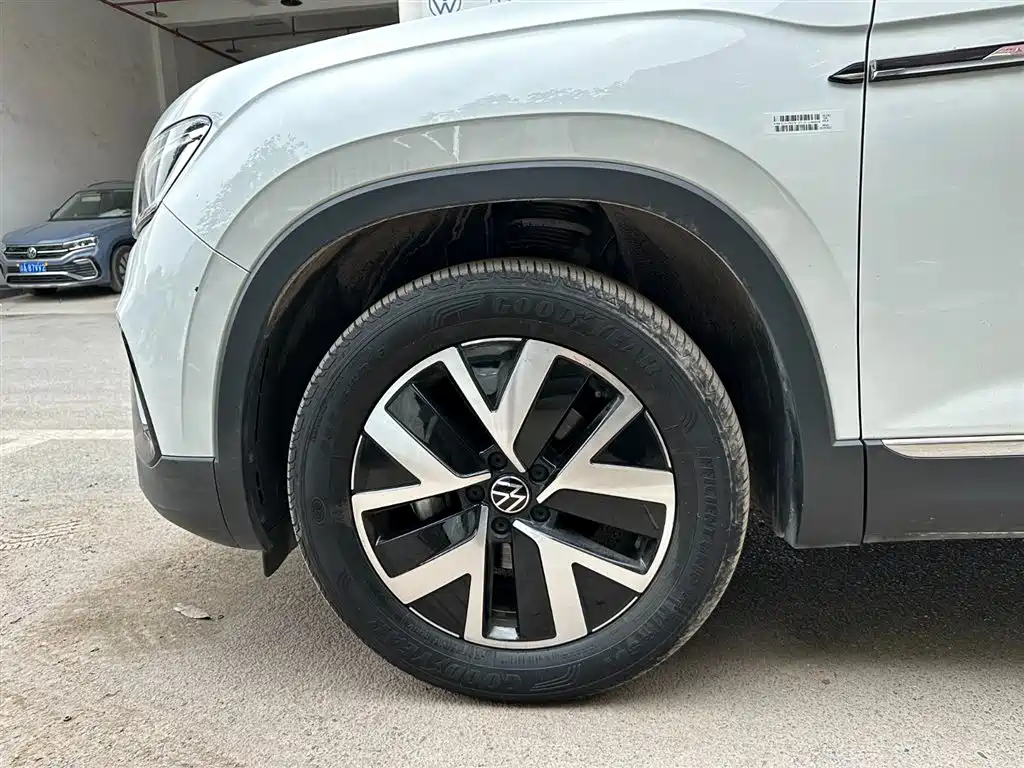 Volkswagen Tayron 2023 300TSI 2WD Luxury Plus Advanced Edition фото 32