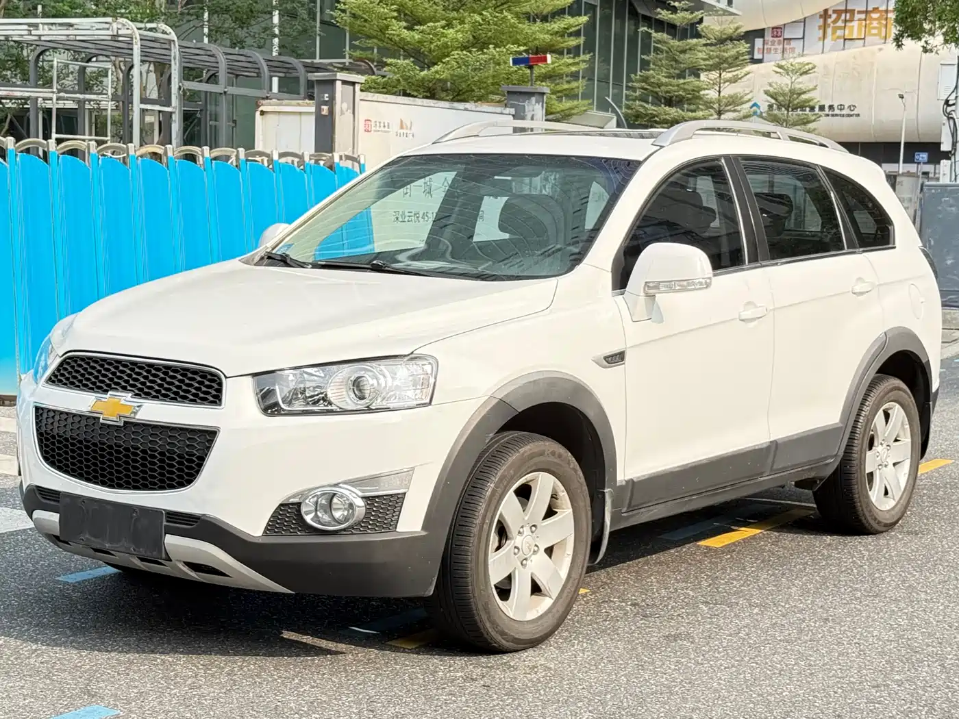 Chevrolet Captiva 2012 2.4L 4WD Flagship Edition 7-Seater фото 7