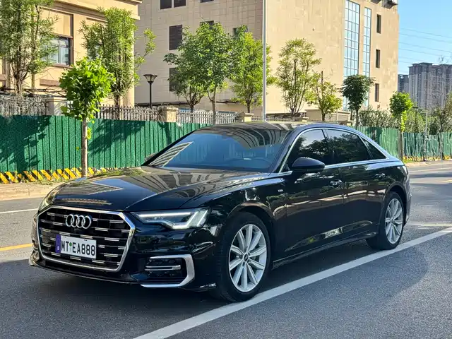 Audi A6L 2023 40 TFSI Luxury Elegance