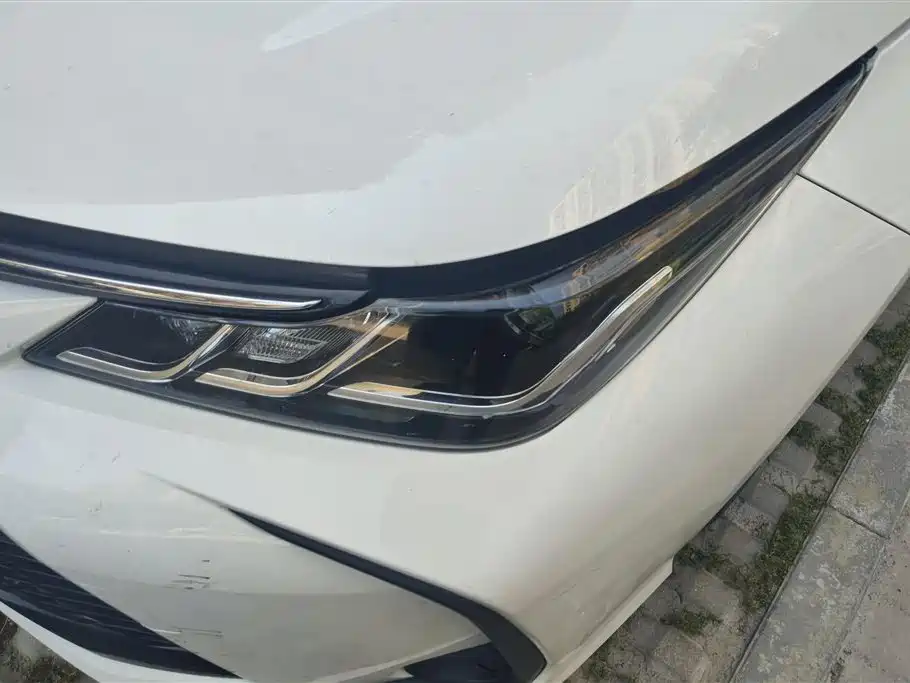 Toyota Corolla 2023 1.8L Smart Hybrid Dual Engine Elite Edition фото 5
