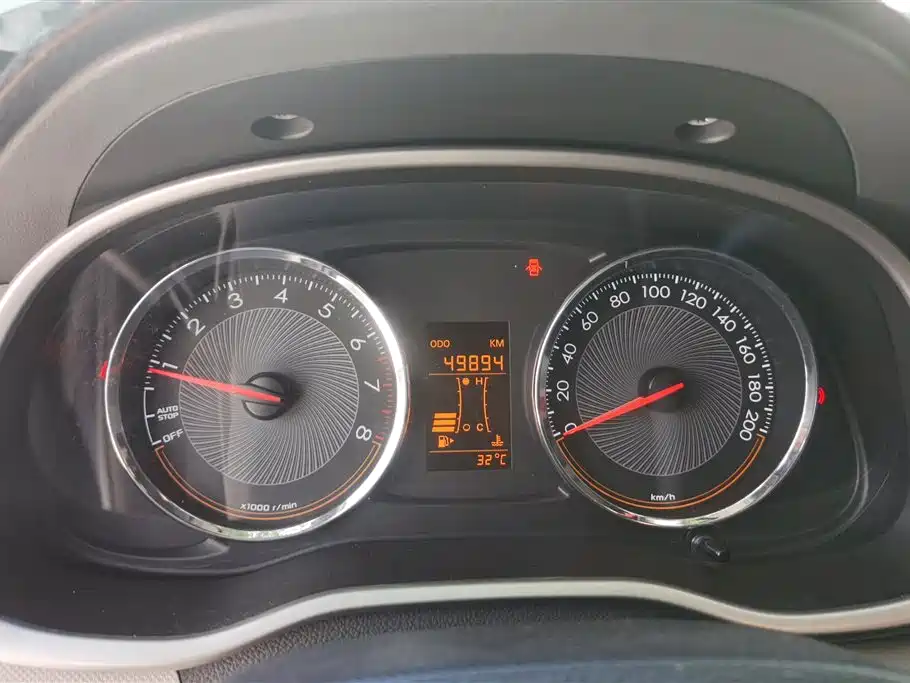 Chevrolet Sail 2018 Sail 3 1.5L Manual Ideal Sunroof фото 14