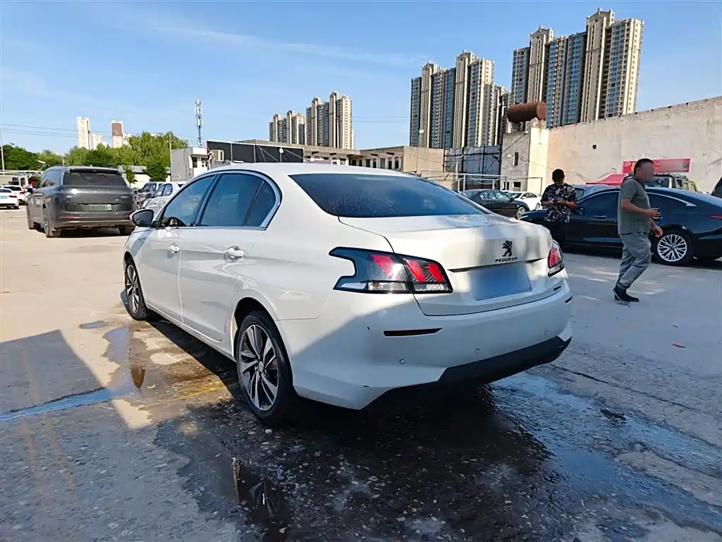Peugeot 408 2019 350THP Automatic Luxury Edition China V фото 5
