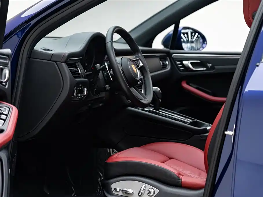 Porsche Macan 2023 Macan 2.0T фото 8