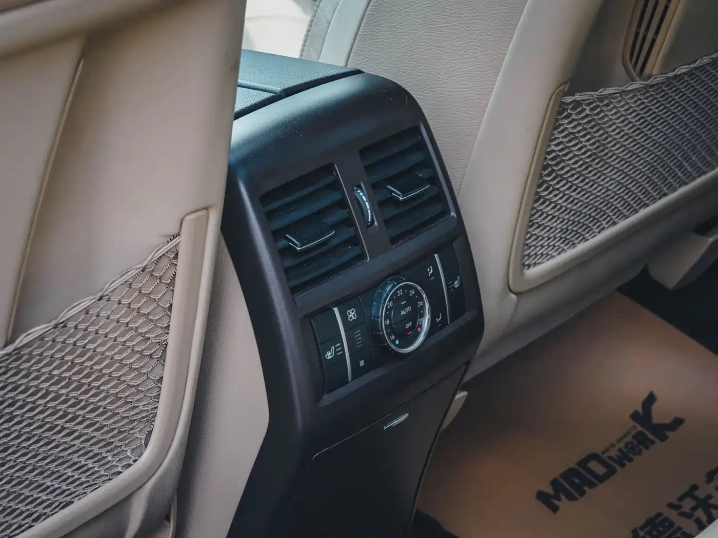 Mercedes-Benz GLS 2016 GLS 500 4MATIC фото 12