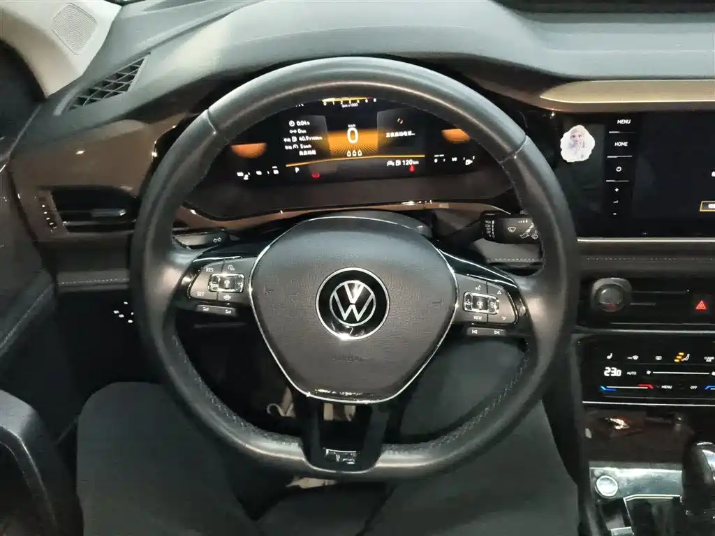 Volkswagen Tharu 2022 280TSI FWD Luxury Edition фото 7