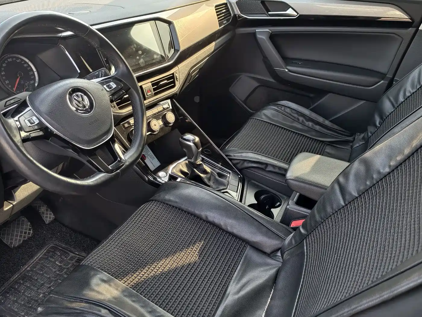 Volkswagen Tayron 2019 Expedition 280TSI 2WD Luxury (China VI) фото 9