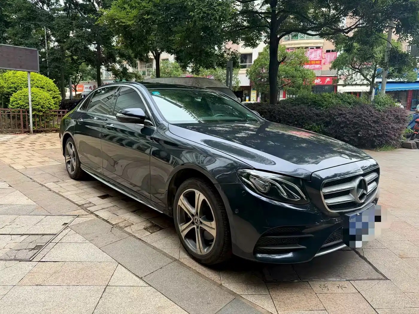 Mercedes-Benz E-Class 2020 Model E 260 L Sport фото 2