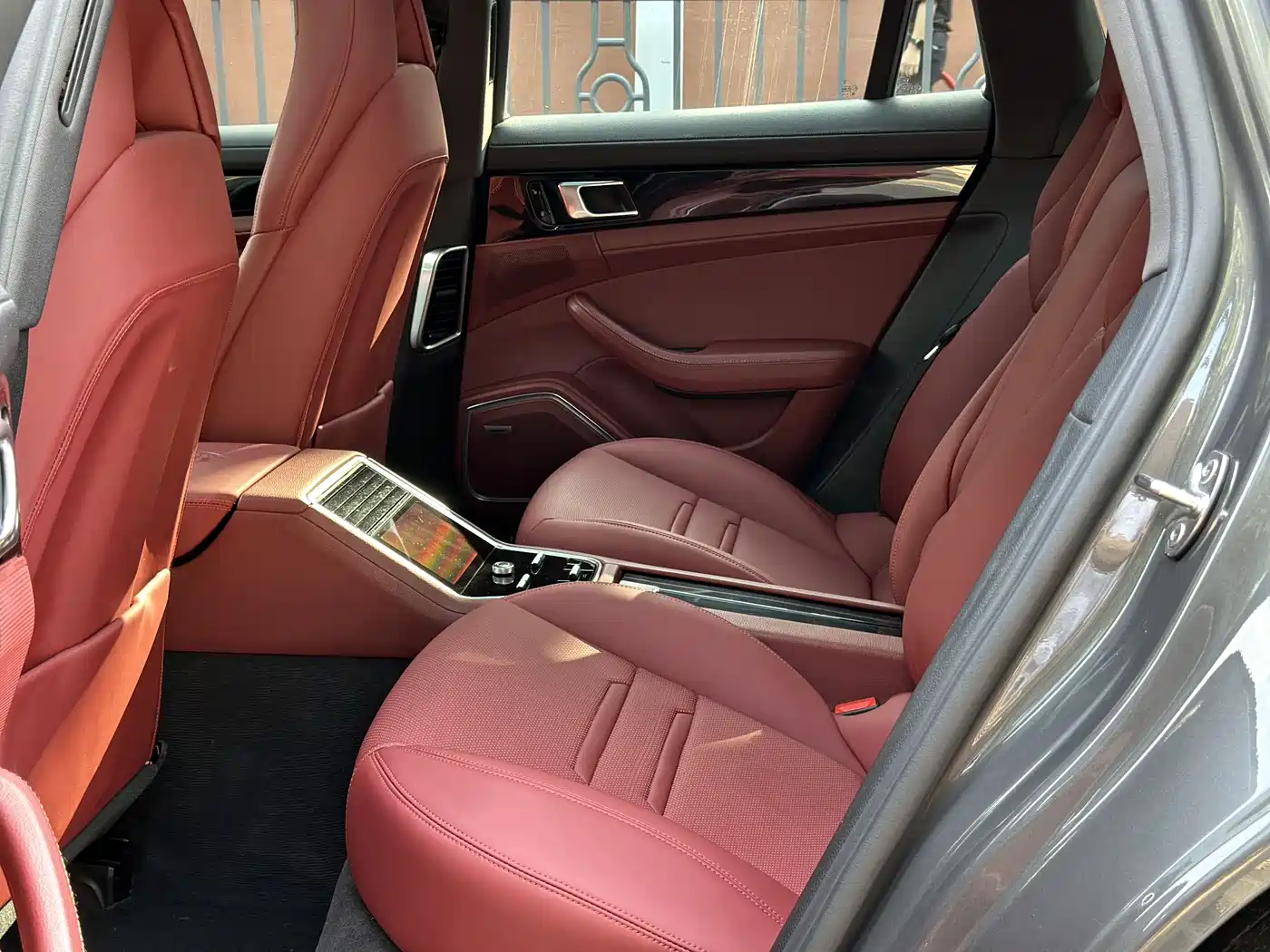 Porsche Panamera 2017 Panamera 3.0T фото 5