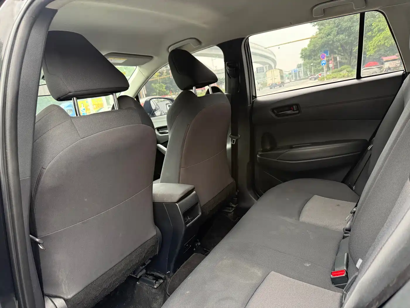 Toyota Frontlander 2024 2.0L CVT Elite Edition фото 11