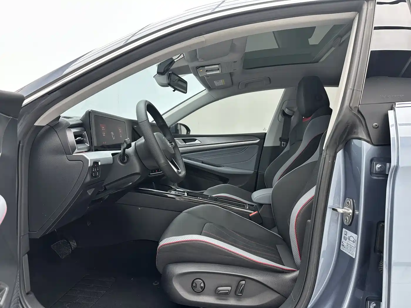 Volkswagen Lamando 2022 Lamando L 280TSI DSG Cool Edition фото 5