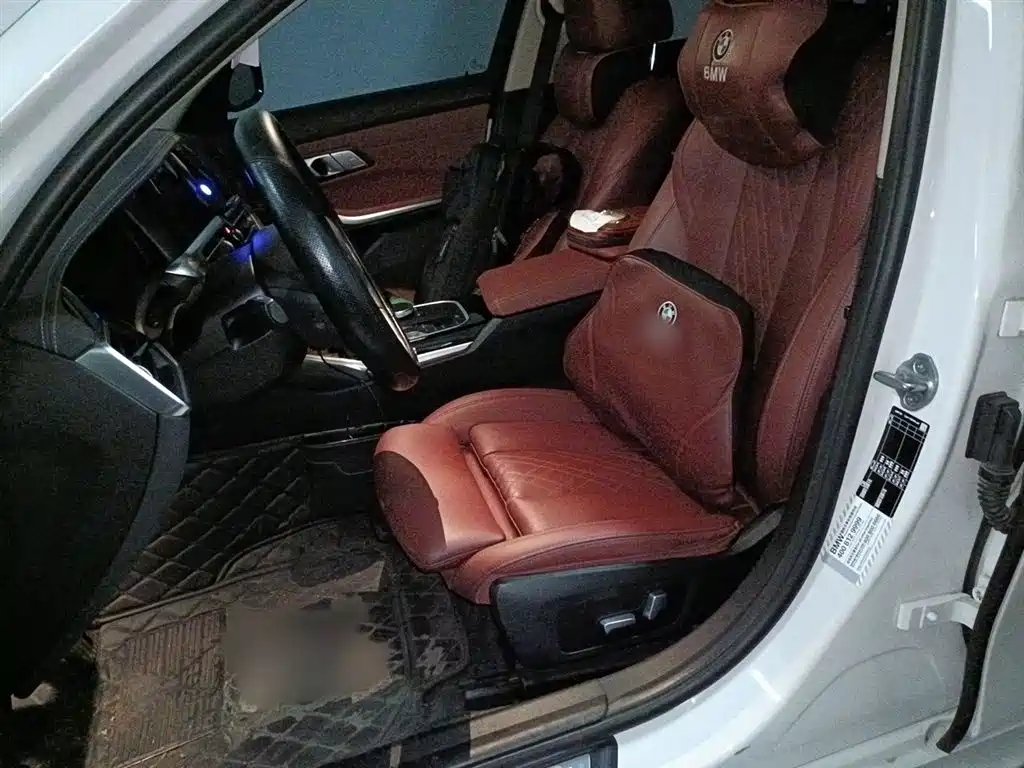 BMW 3 Series 2022 320Li M Sport Package фото 8