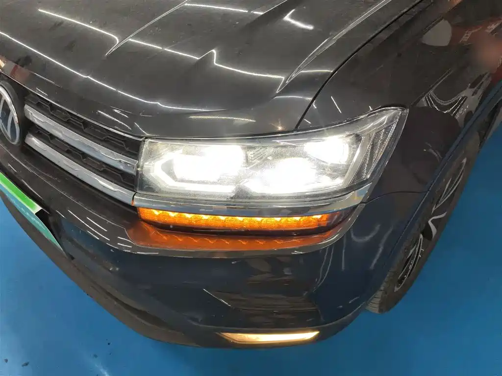 Volkswagen Tharu 2022 280TSI FWD Luxury Edition фото 18