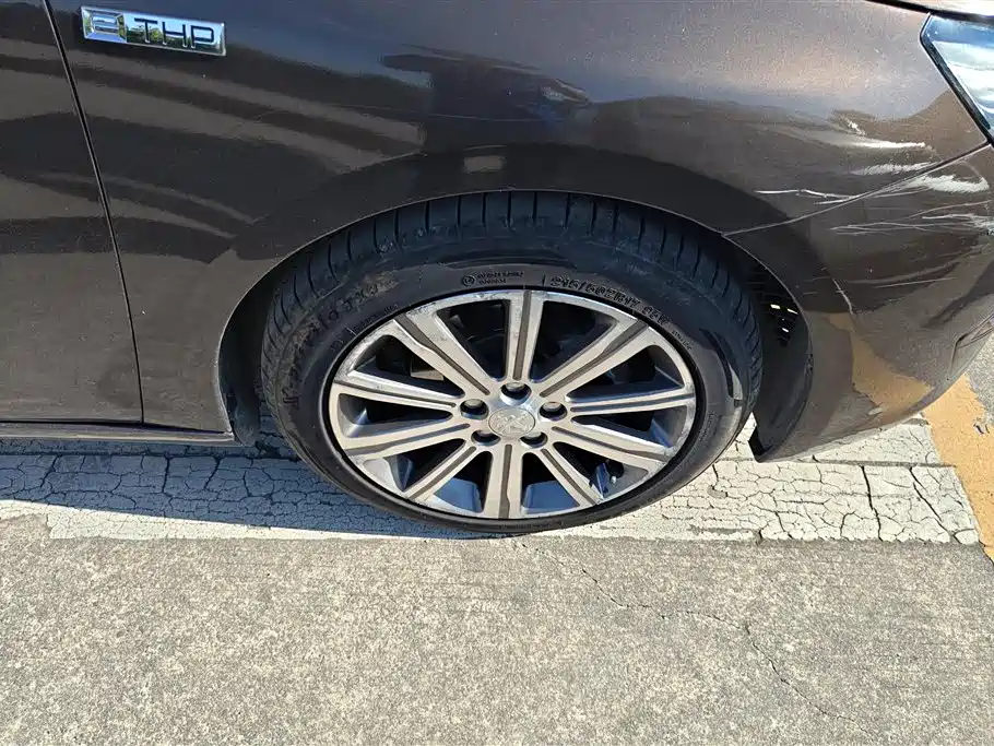 Peugeot 408 2015 Model 1.2T Automatic Luxury Edition фото 6