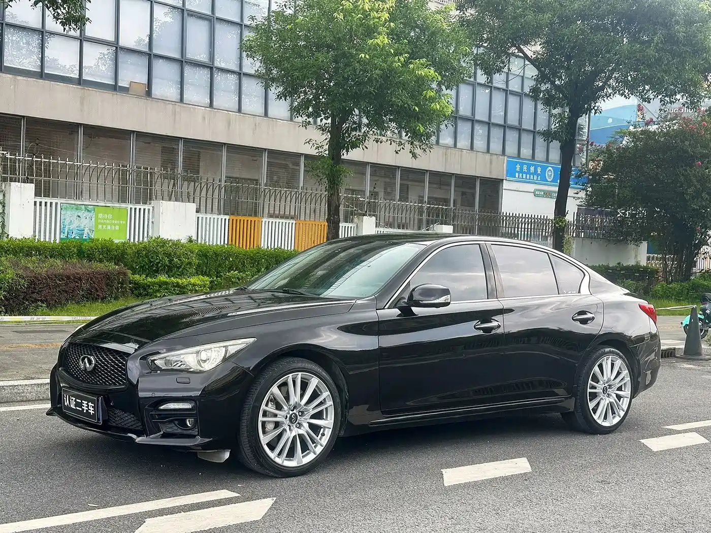 Infiniti Q50L 2017 2016 Model 2.0T Progressive Edition