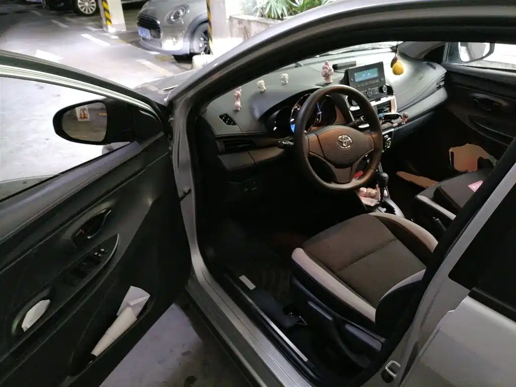 Toyota YARiS L Zhi Xuan 2020 Zhi Xuan X 1.5L CVT Leading фото 13