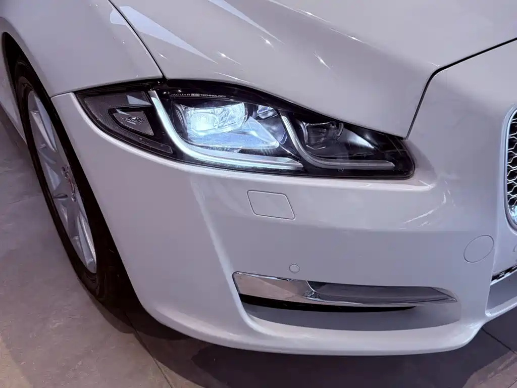 Jaguar XJ 2017 2016 XJL 2.0T 2WD Elegance Business Edition