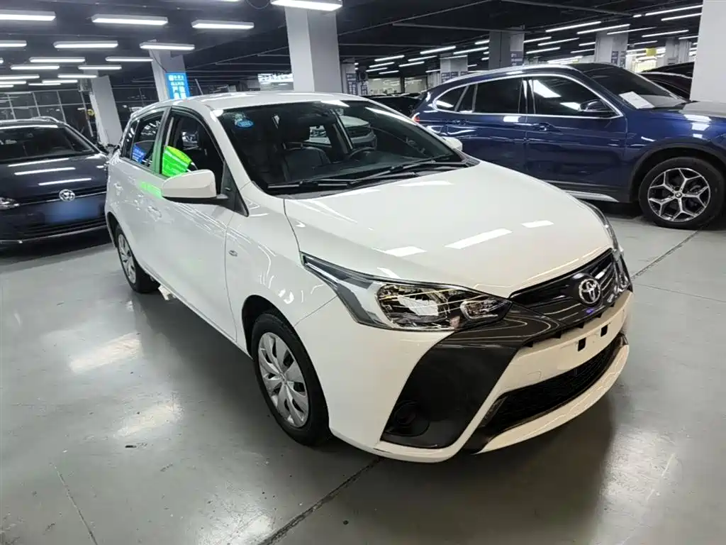 Toyota YARiS L Zhi Xuan 2019 1.5E CVT MeiDong Edition China VI фото 4