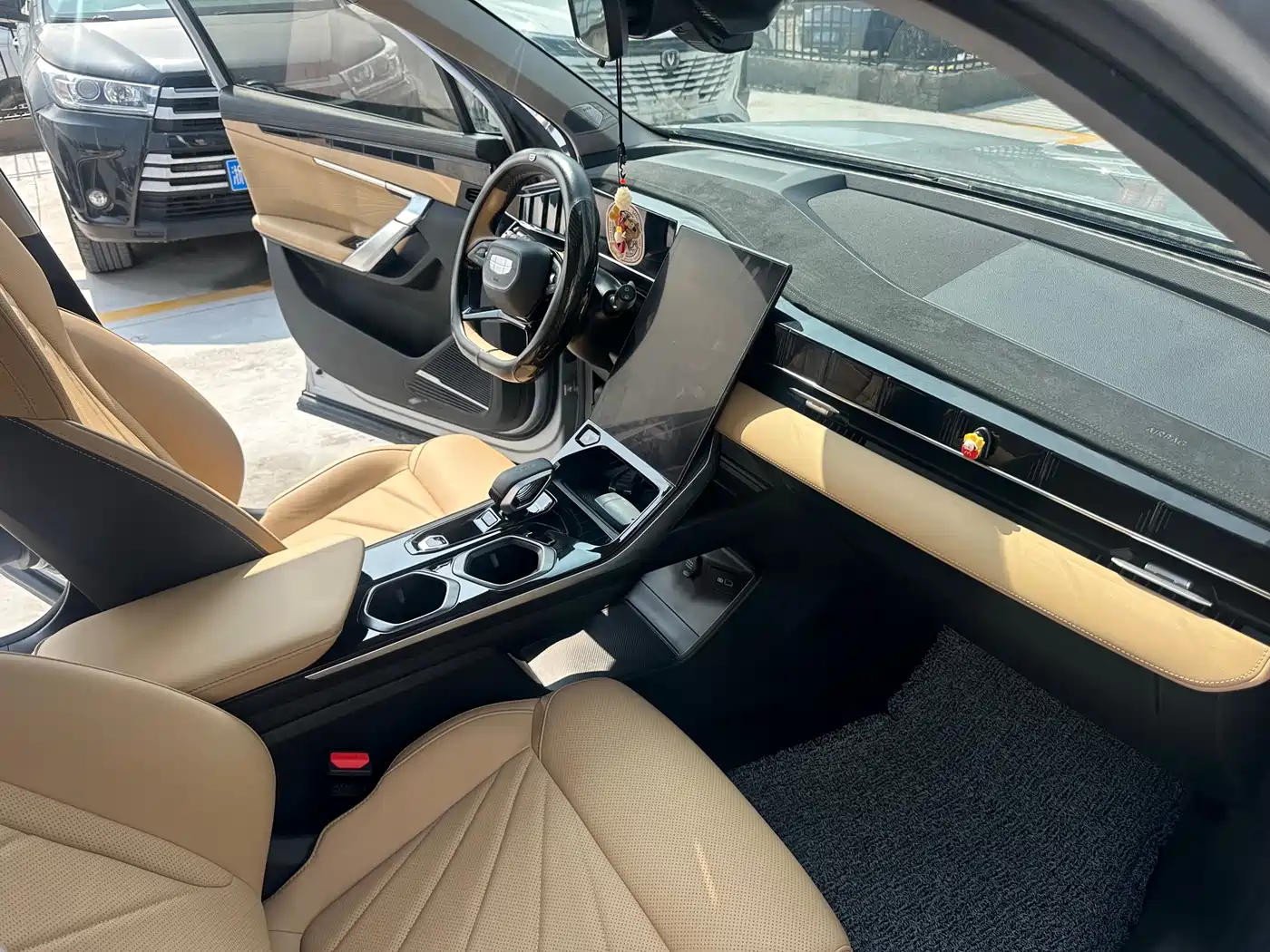 GEELY AUTOMOBILE BOYUE L