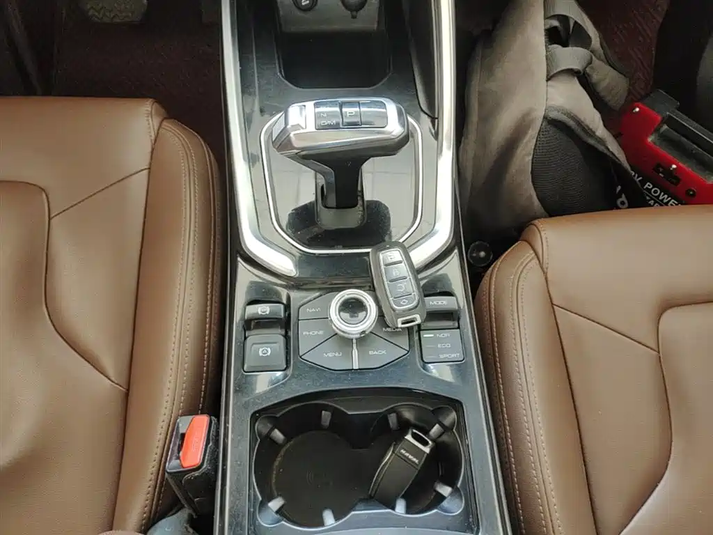 Haval H6 2017 Blue Label 2.0T Automatic 2WD Smart Edition фото 14
