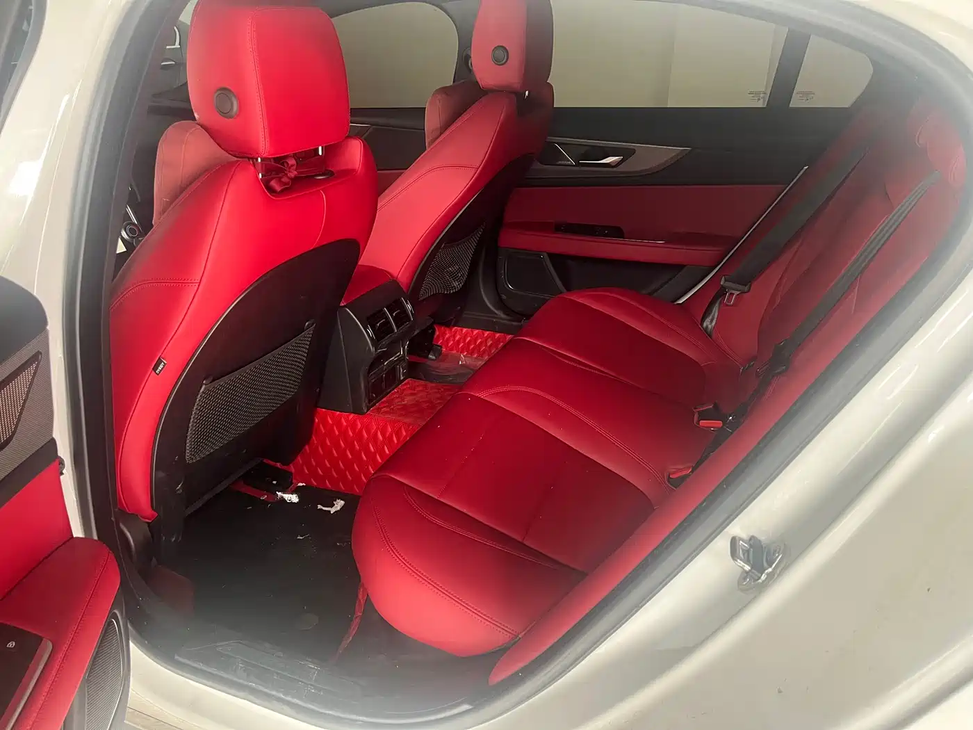 JAGUAR XEL