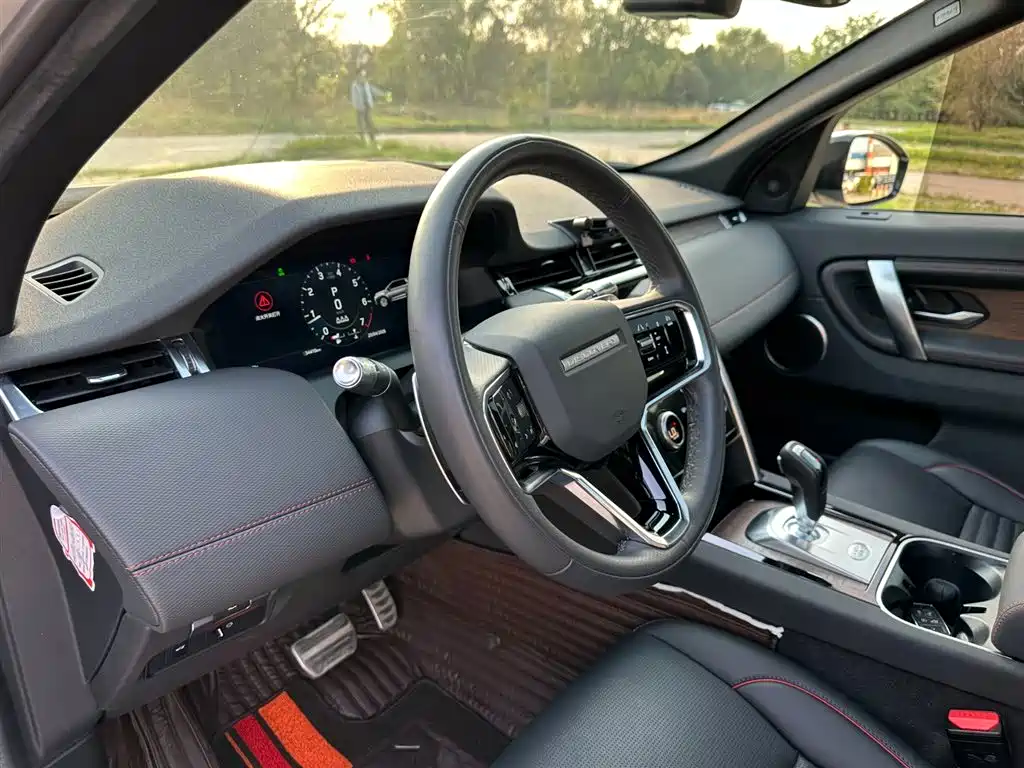 Land Rover Discovery Sport 2022 Model 249PS R-Dynamic SE Performance Tech Edition 5-Seater фото 14