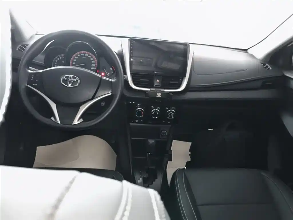 Toyota Vios FS 2021 1.5L CVT Fengchi Edition фото 10