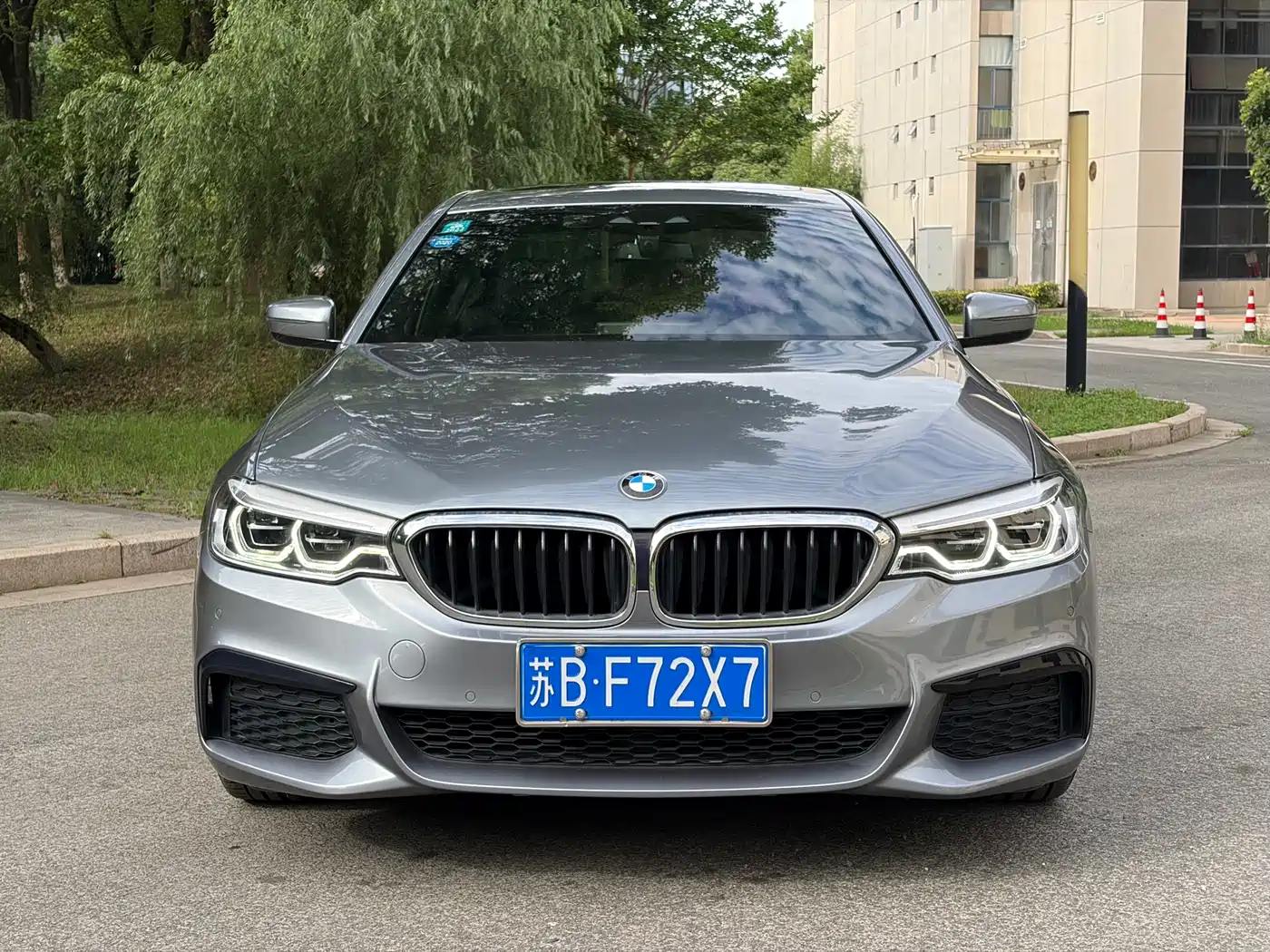 BMW 5 Series (Import) 2020 530i M Sport Package фото 2