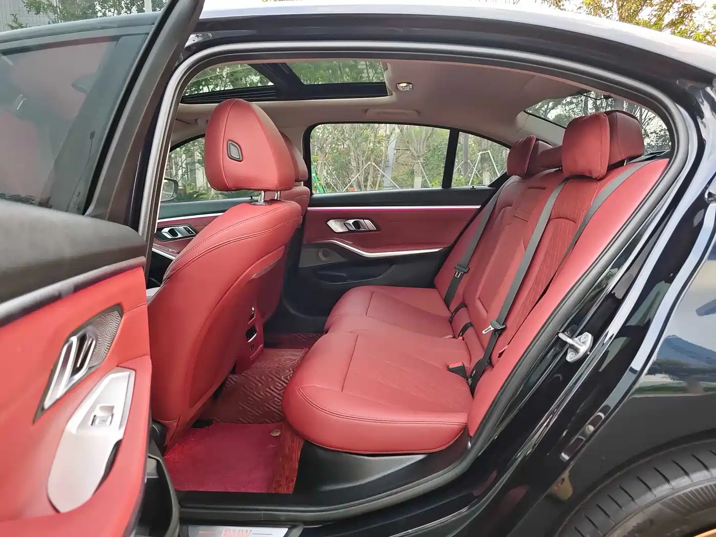 BMW i3 2024 eDrive 35 L фото 12