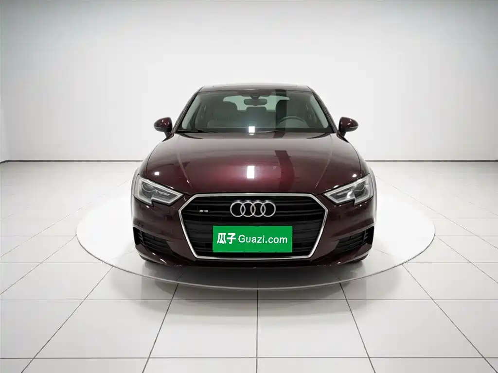Audi A3 2018 30th Anniversary Sportback 35 TFSI Progressive фото 3