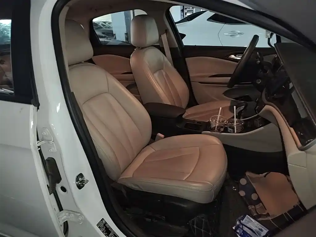 Buick Verano 2017 Sedan 15S Automatic Progressive фото 25