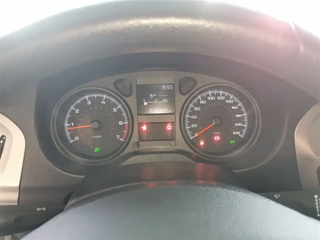 Peugeot 301 2018 1.6L Manual Comfort Edition фото 8