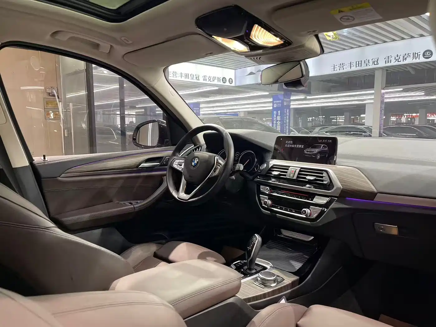 BMW X3 2018 xDrive28i Luxury Package China VI фото 17