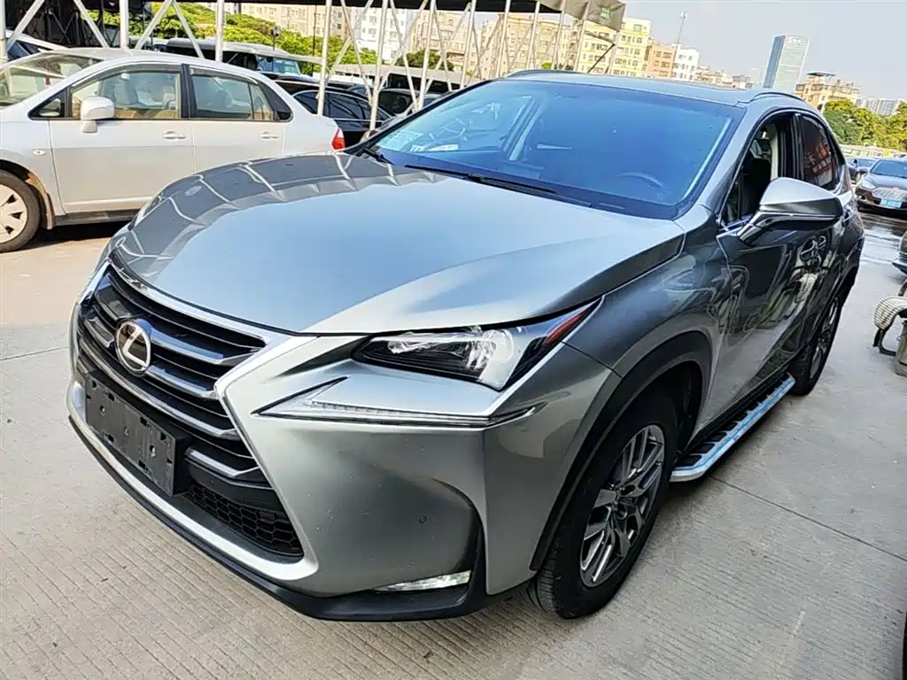 Lexus NX 2015 200t AWD F Sport фото 2