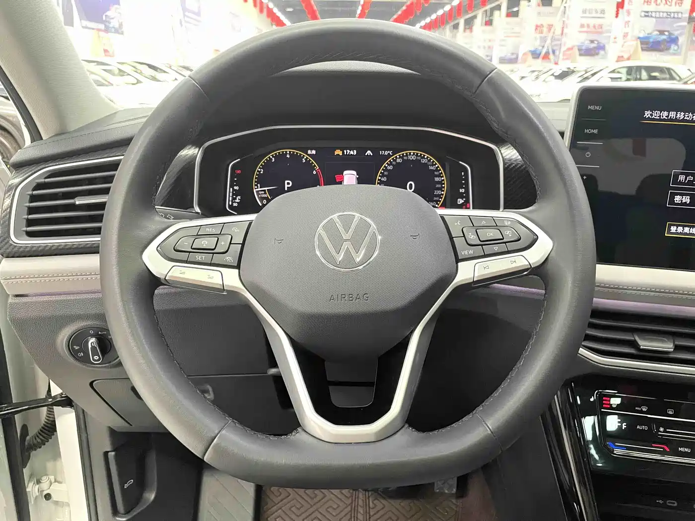 Volkswagen Tayron 2023 280TSI 2WD Luxury Plus Advanced Edition фото 8