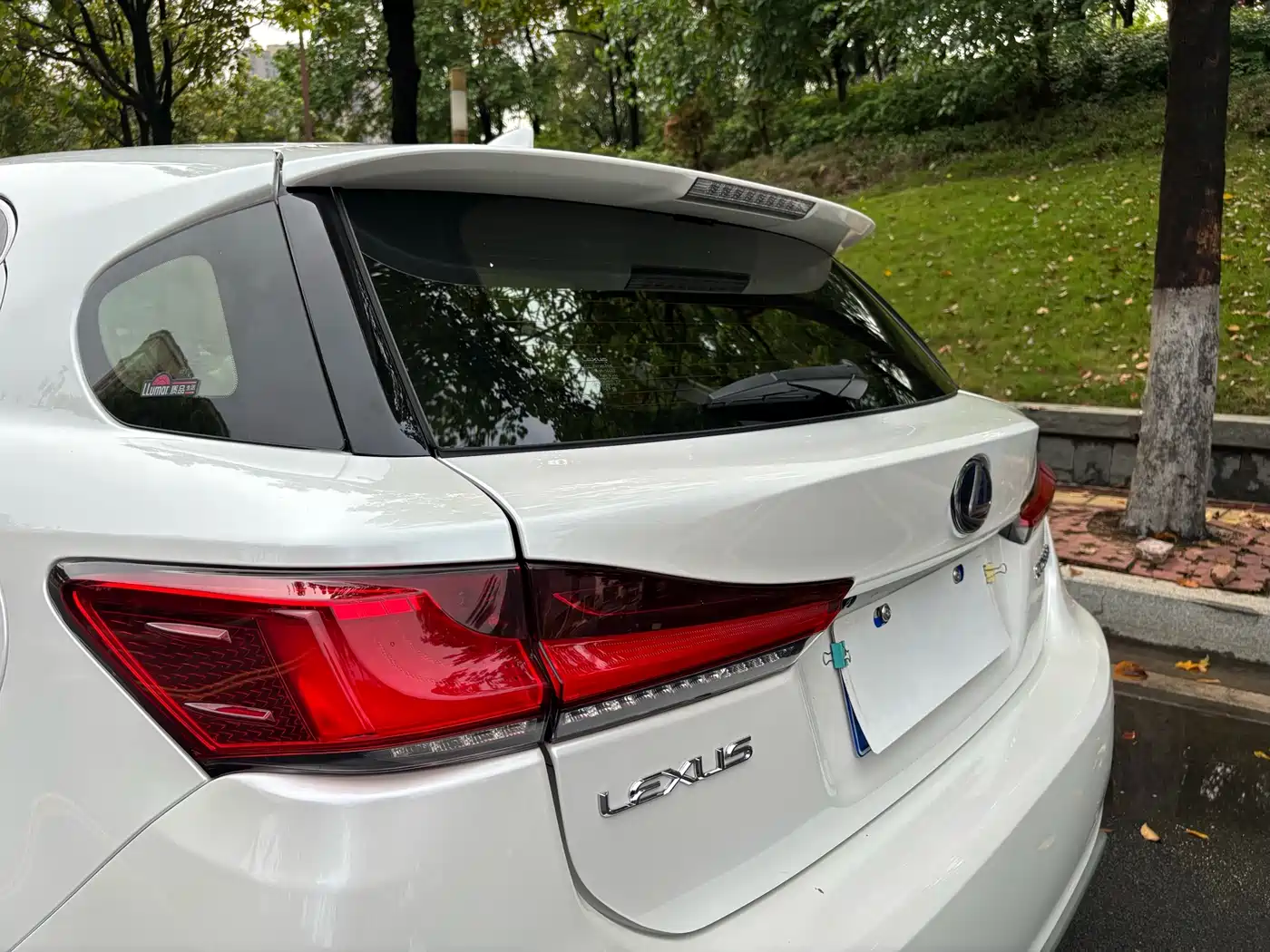 Lexus CT 2017 CT200h Comfort (Single Color, China V) фото 32