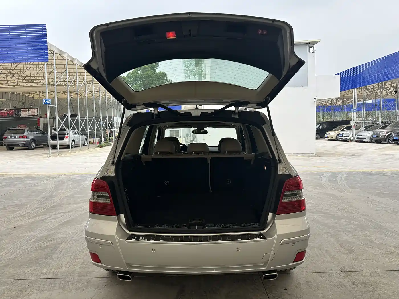 Mercedes-Benz GLK-Class (Import) 2011 GLK 300 4MATIC Luxury фото 14