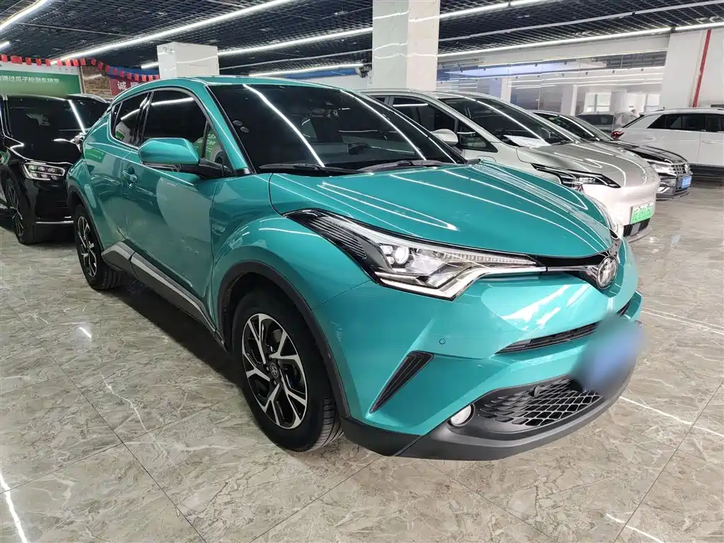 Toyota C-HR 2020 Model 2.0L Luxury фото 22