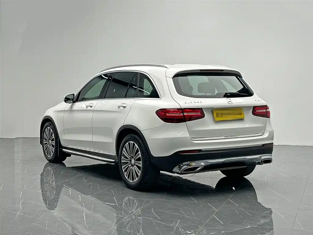 Mercedes-Benz GLC 2016 GLC 260 4MATIC Dynamic фото 4