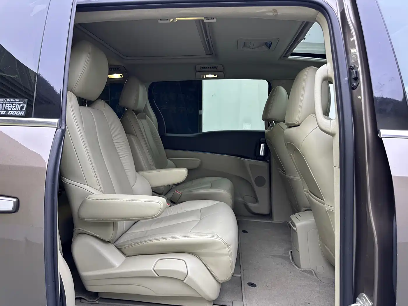 Buick GL8 2014 3.0L GT Luxury Business Elegance фото 11