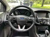 Фото 6 - Ford Focus