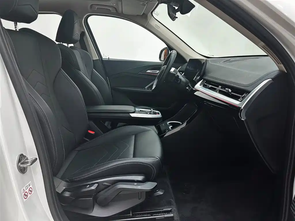 BMW X1 2023 sDrive20Li X Design Package фото 21