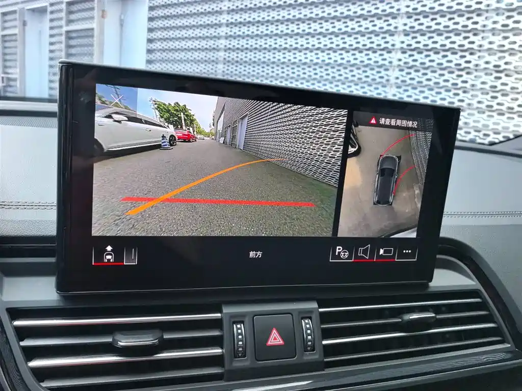 Audi Q5L 2024 Model 45 TFSI Premium Dynamic фото 7